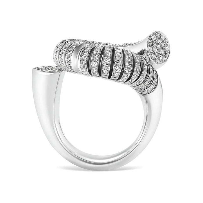 Oera Ribbed Diamond Statement Ring