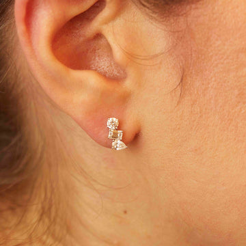 Brilliant Cut 3-Stone Diamond and 18k Yellow Gold Stud Earrings