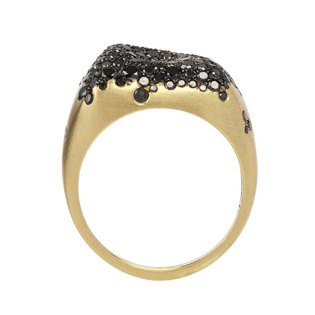 Black Diamond Baby Malak Caviar Ring