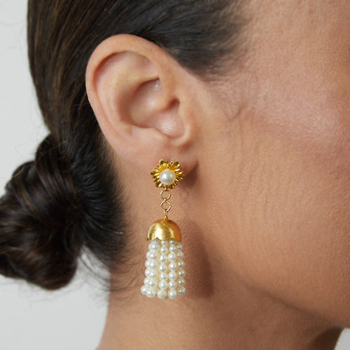 Pearl Flower Stud Earrings Image 2