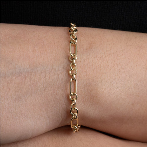 Solid Fancy Link Chain Bracelet Image 2